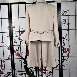 TAHARI Other - CAREER SKIRT SUIT BEIGE TAHARI 16 TAHARI Other - CAREER SKIRT SUIT BEIGE TAHARI 16